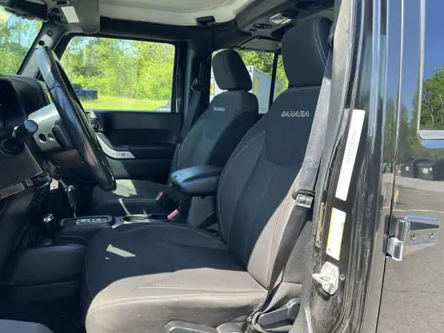2016 Jeep Wrangler Unlimited Sahara