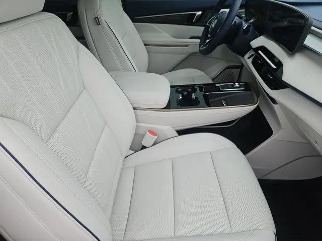 2026 Buick Enclave Avenir FWD