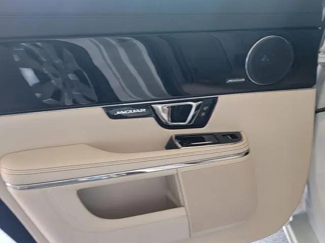 2014 Jaguar XJ XJL Portfolio