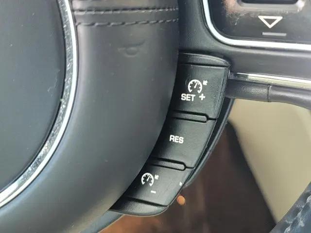 2014 Jaguar XJ XJL Portfolio
