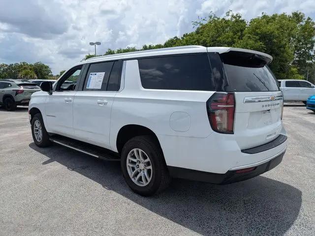 2024 Chevrolet Suburban 2WD LT