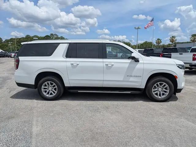 2024 Chevrolet Suburban 2WD LT