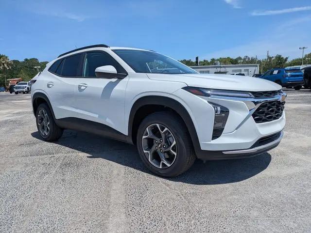 2026 Chevrolet Trax FWD LT