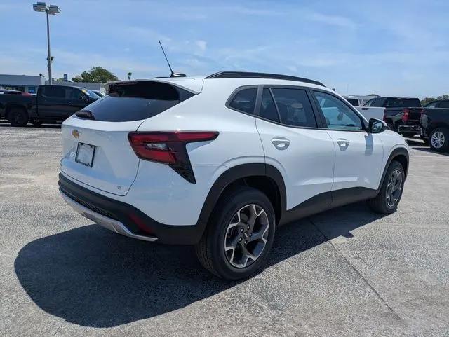 2026 Chevrolet Trax FWD LT