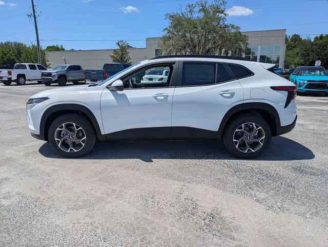 2026 Chevrolet Trax FWD LT