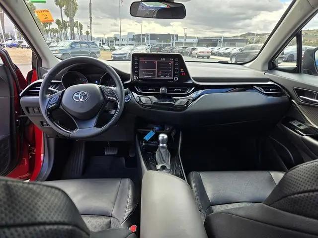 2022 Toyota C-HR Limited