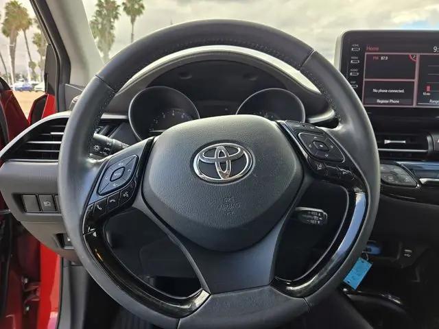2022 Toyota C-HR Limited