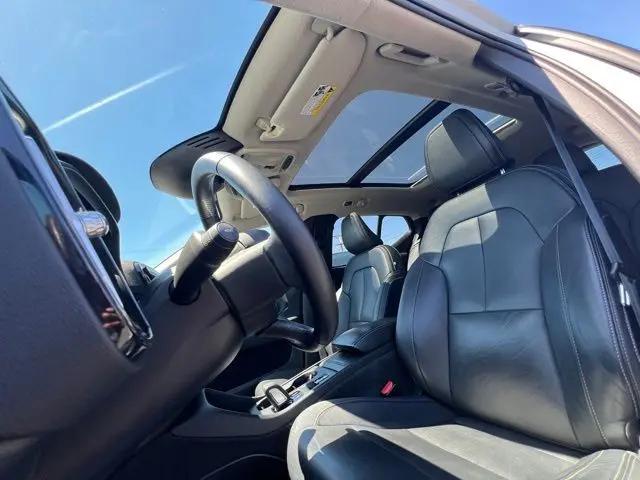 2020 Volvo XC40 T5 Momentum