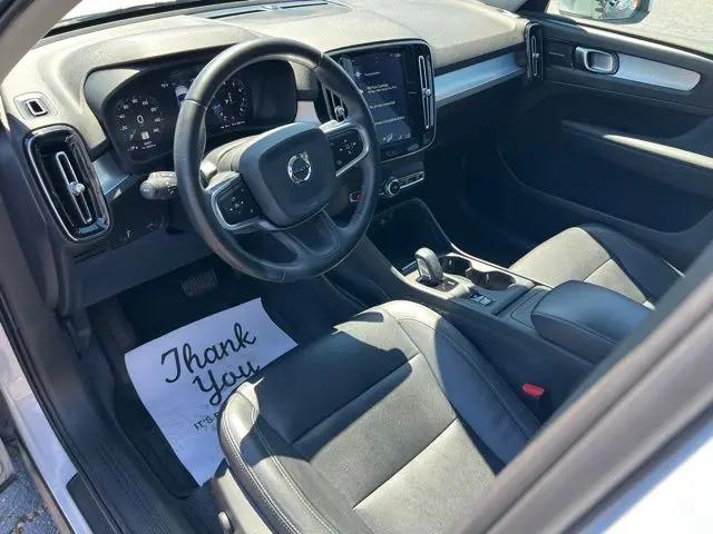 2020 Volvo XC40 T5 Momentum