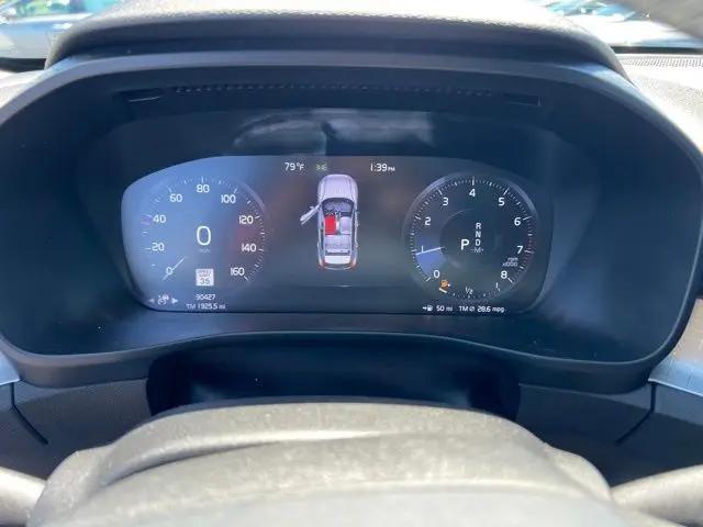 2020 Volvo XC40 T5 Momentum
