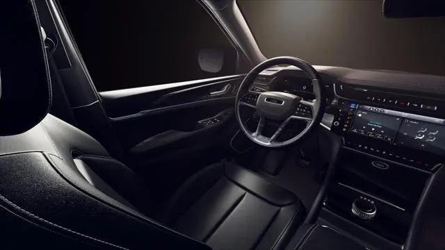 2026 Jeep Grand Cherokee L Limited 4x2