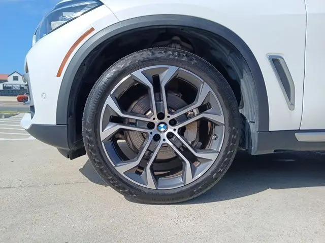 2022 BMW X5 sDrive40i