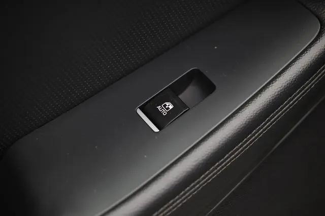 2020 Genesis G80 3.8 RWD