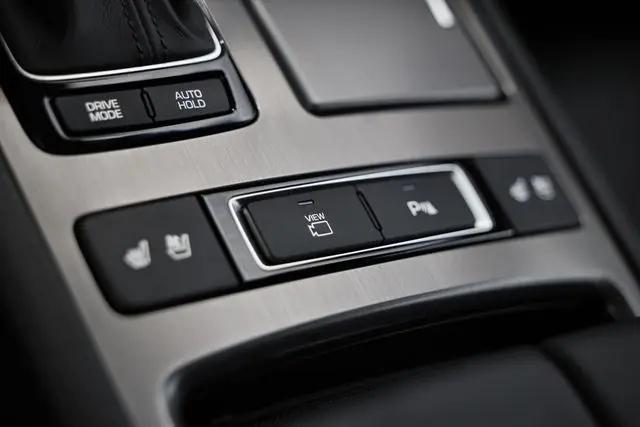 2020 Genesis G80 3.8 RWD
