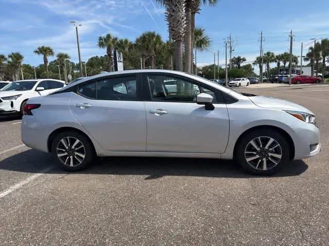 2024 Nissan Versa 1.6 SV