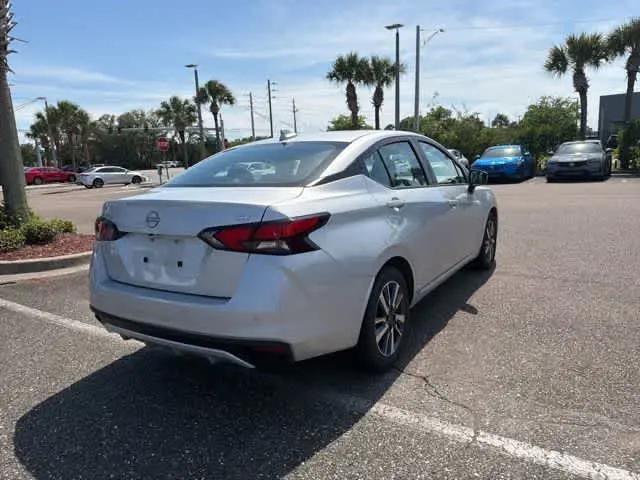 2024 Nissan Versa 1.6 SV