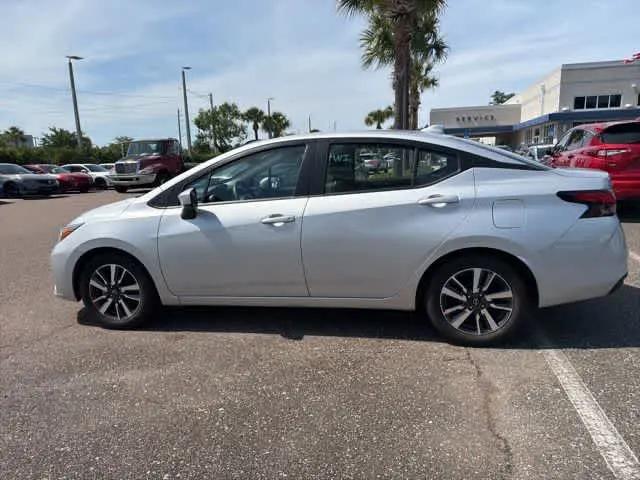 2024 Nissan Versa 1.6 SV