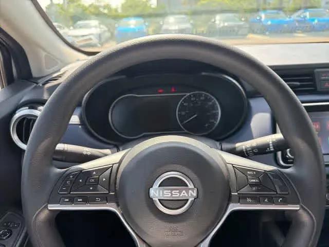 2024 Nissan Versa 1.6 SV