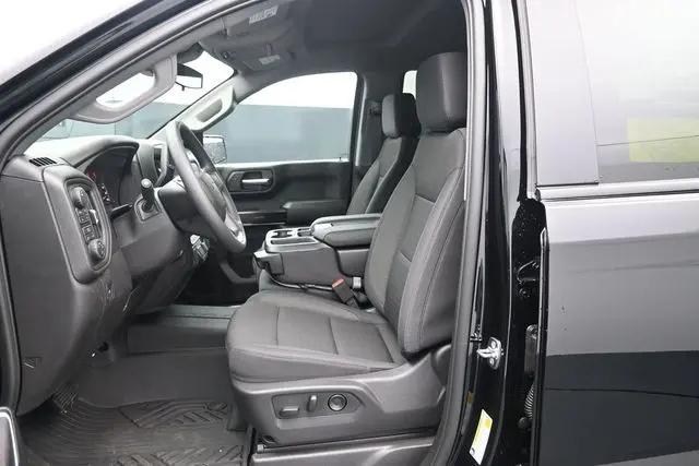 2026 Chevrolet Silverado 1500 4WD Crew Cab Short Bed Custom Trail Boss