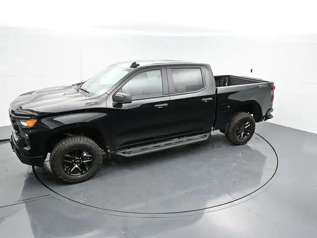 2026 Chevrolet Silverado 1500 4WD Crew Cab Short Bed Custom Trail Boss