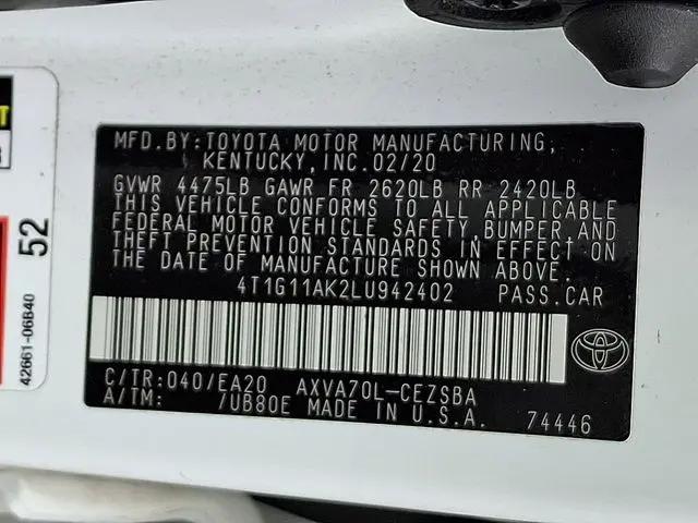 2020 Toyota Camry SE