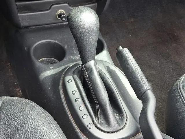 2005 Chrysler Sebring GTC