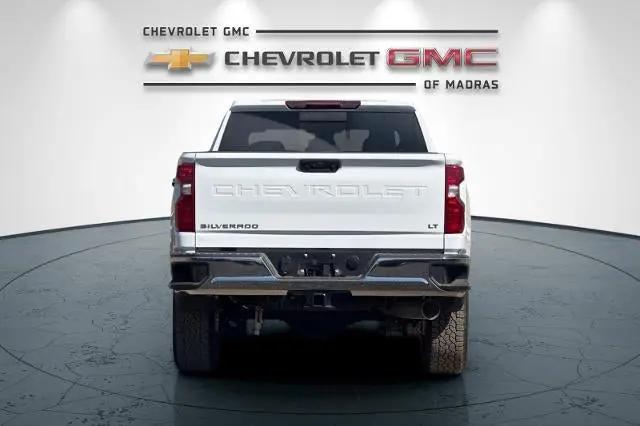 2026 Chevrolet Silverado 2500HD Crew Cab, Standard Bed, LT, 4WD
