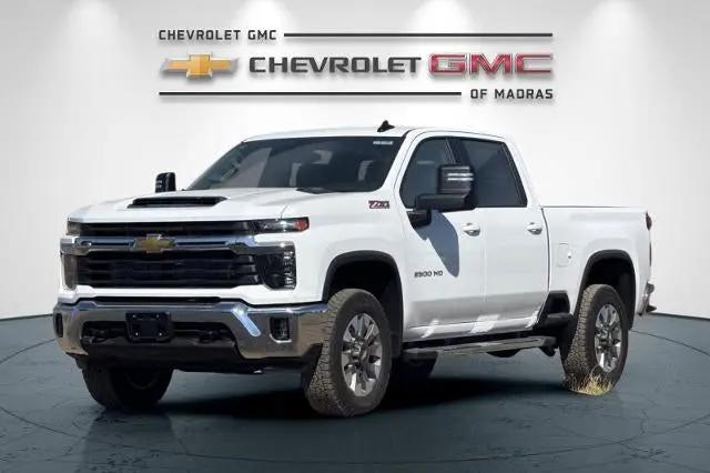 2026 Chevrolet Silverado 2500HD Crew Cab, Standard Bed, LT, 4WD