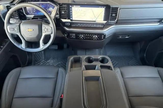 2026 Chevrolet Silverado 2500HD Crew Cab, Standard Bed, LT, 4WD
