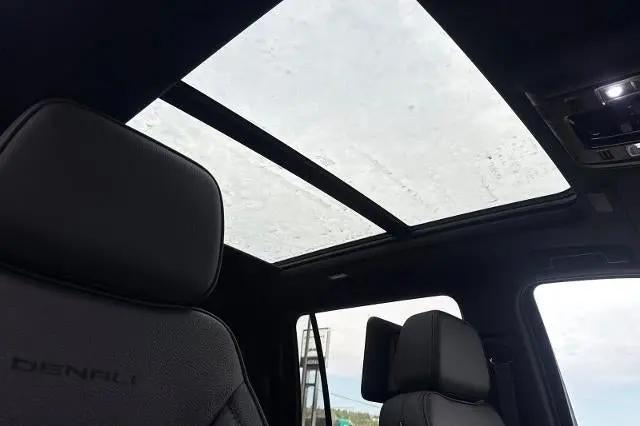 2026 GMC Yukon XL 4WD Denali
