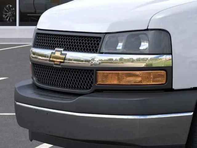 2026 Chevrolet Express Cargo Van 2500 Regular Wheelbase, WT, RWD