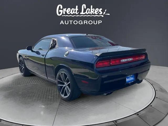 2011 Dodge Challenger Base