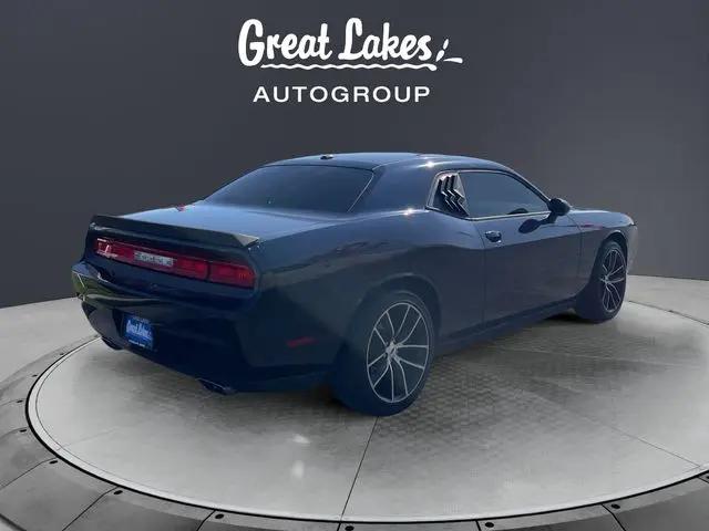 2011 Dodge Challenger Base
