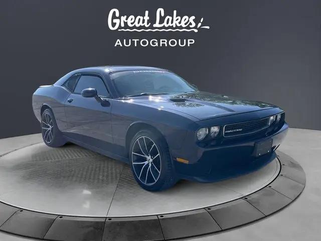 2011 Dodge Challenger Base