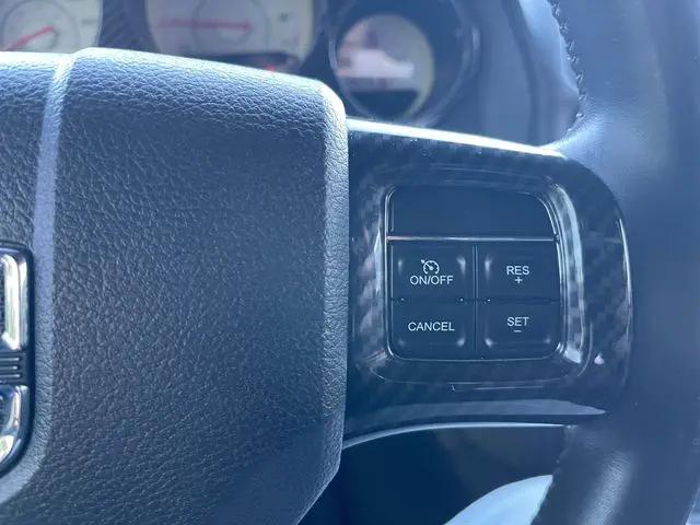 2011 Dodge Challenger Base