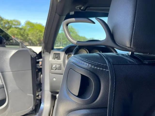 2011 Dodge Challenger Base