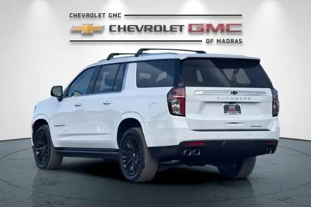 2023 Chevrolet Suburban 4WD Premier