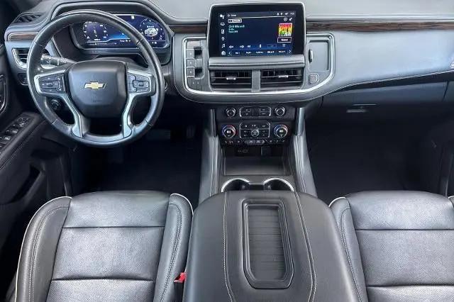 2023 Chevrolet Suburban 4WD Premier