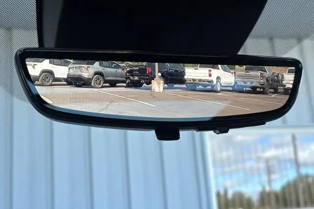 2023 Chevrolet Suburban 4WD Premier