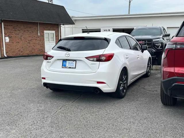 2018 Mazda Mazda3 Touring