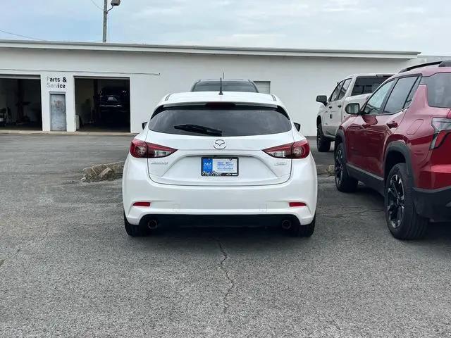 2018 Mazda Mazda3 Touring