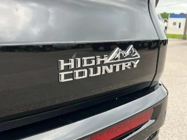 2026 Chevrolet Traverse FWD High Country