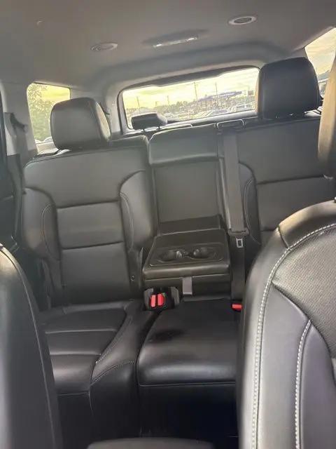 2023 GMC Acadia FWD SLT