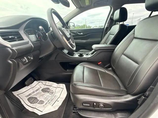 2023 GMC Acadia FWD SLT