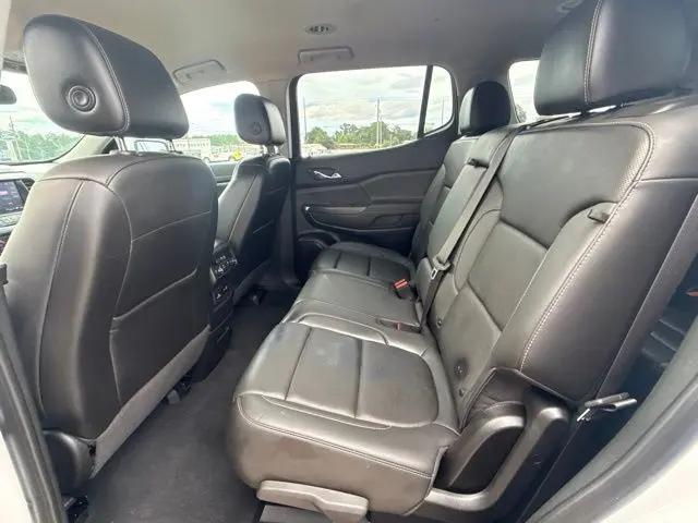 2023 GMC Acadia FWD SLT