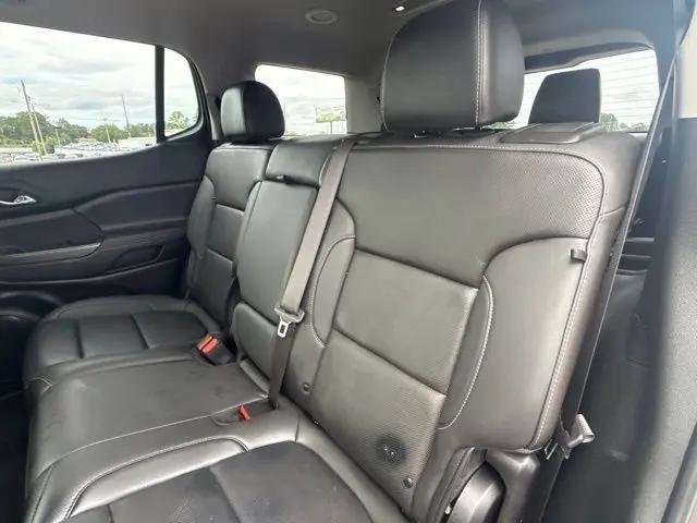 2023 GMC Acadia FWD SLT