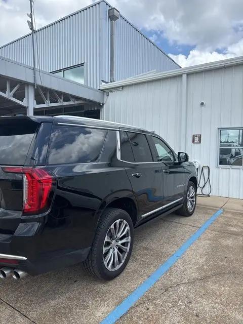 2021 GMC Yukon 4WD Denali