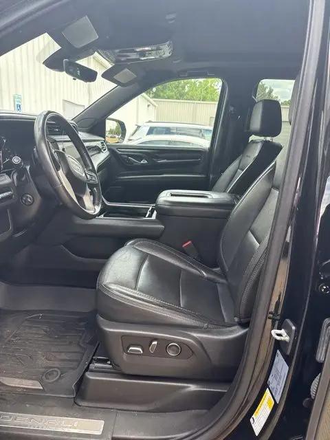 2021 GMC Yukon 4WD Denali