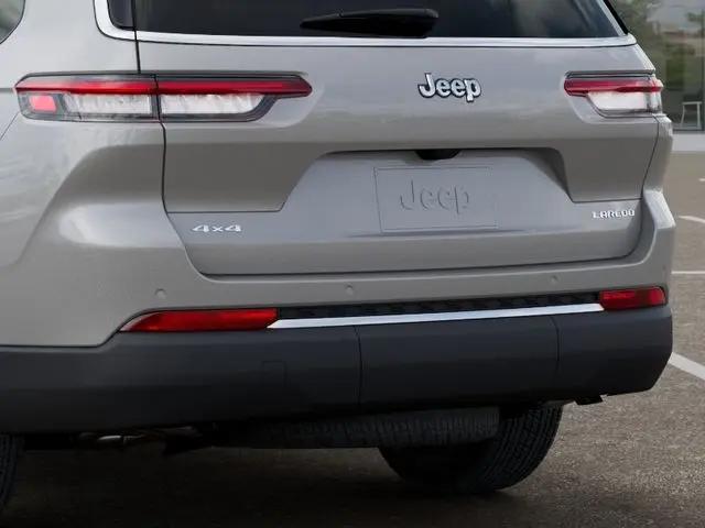 2026 Jeep Grand Cherokee L Altitude 4x4