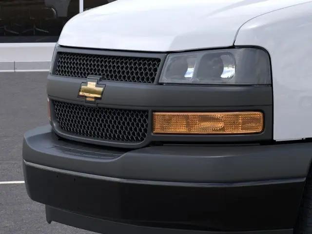 2026 Chevrolet Express Cargo Van 2500 Regular Wheelbase, WT, RWD
